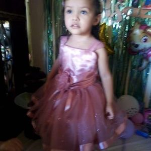 Meet your Posher, Robin